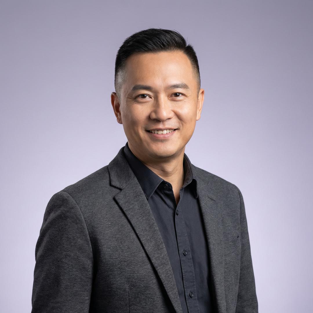 《瞒着丈夫加班的hr》演员 影视导演陈志远